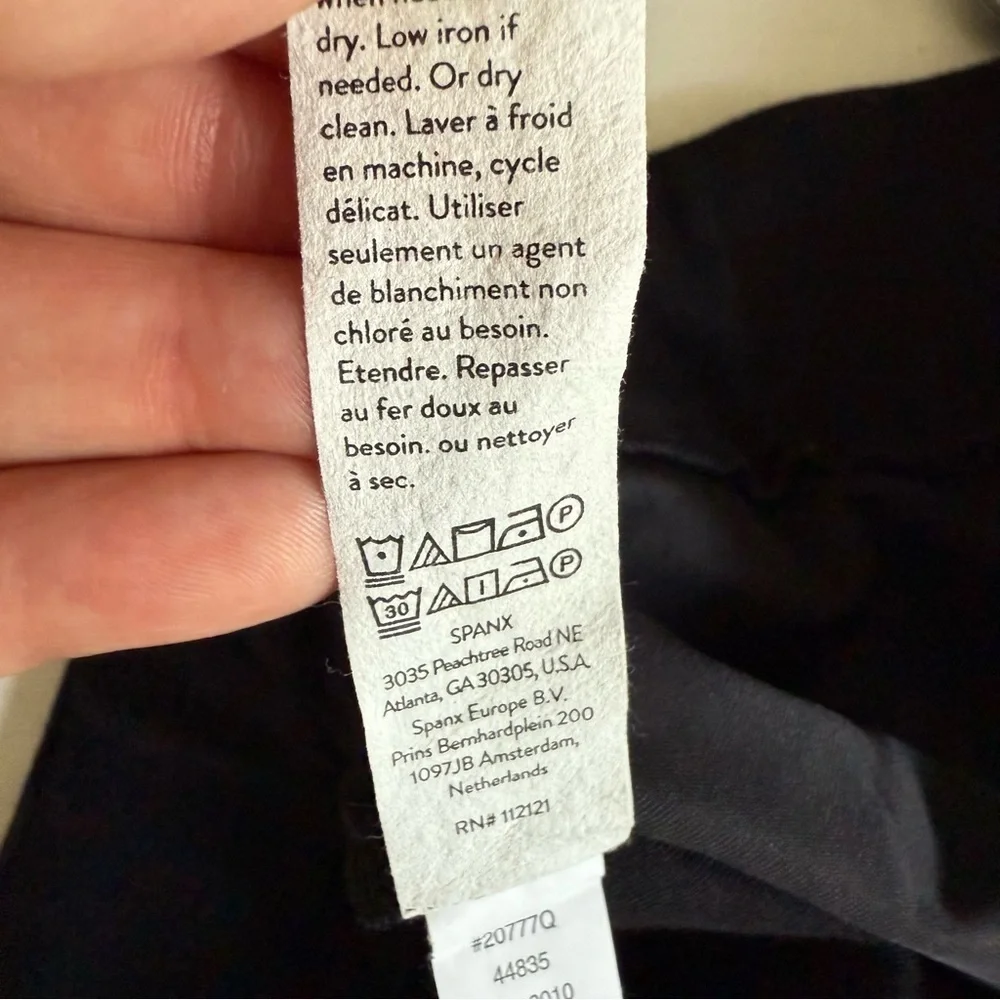 SPANX | The PerfectFit Ponte Tapered Ankle High Rise Black Pants | Sz M